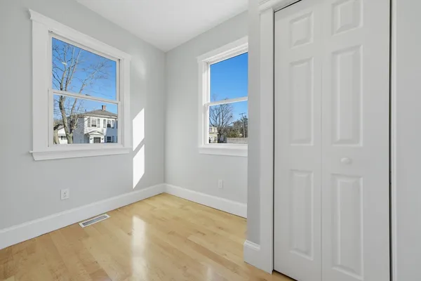 $1,135,000 | 442 High Street, Dedham, MA 02026