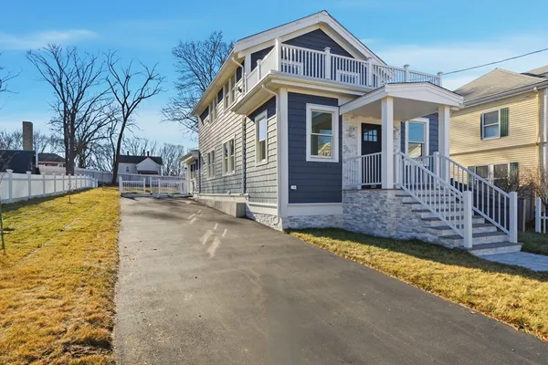 $1,135,000 | 442 High Street, Dedham, MA 02026
