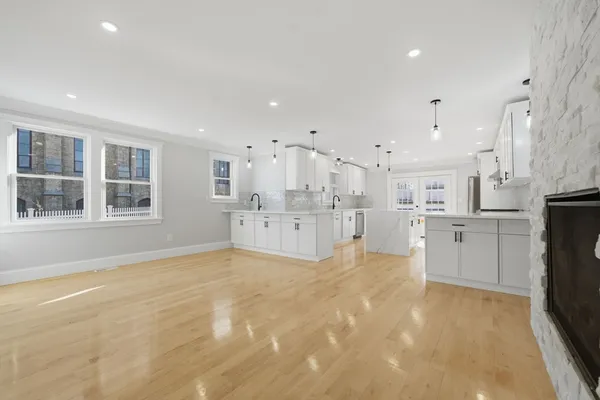 $1,135,000 | 442 High Street, Dedham, MA 02026
