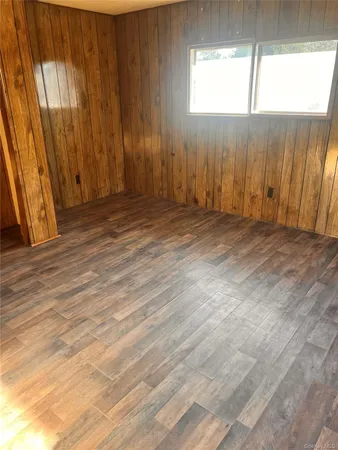 $1,850 | 373 Bruyn Turnpike, Wallkill, NY 12589