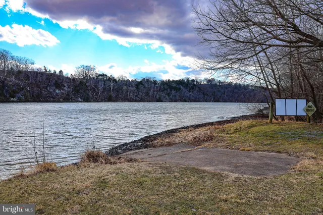 $29,900 | 0 Riverbend Drive, Luray, VA 22835