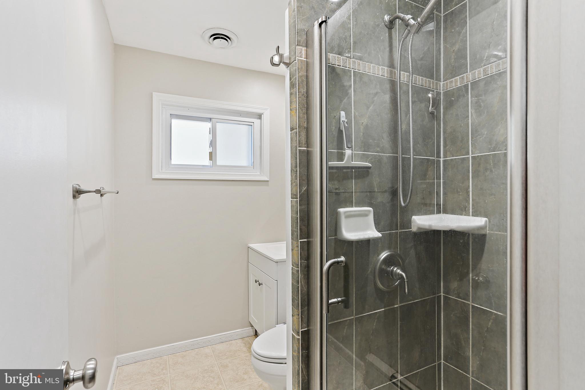 6 Honeycomb Road Middle River, MD 21220 - Photo 19 of 39 Primary Bath w/Walk-In Shower