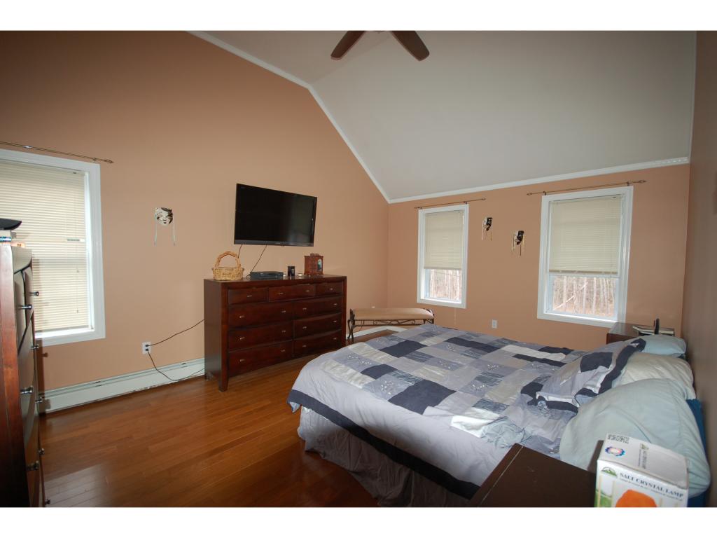 9 Dugway Road Newton, NH 03858 - Photo 13 of 28