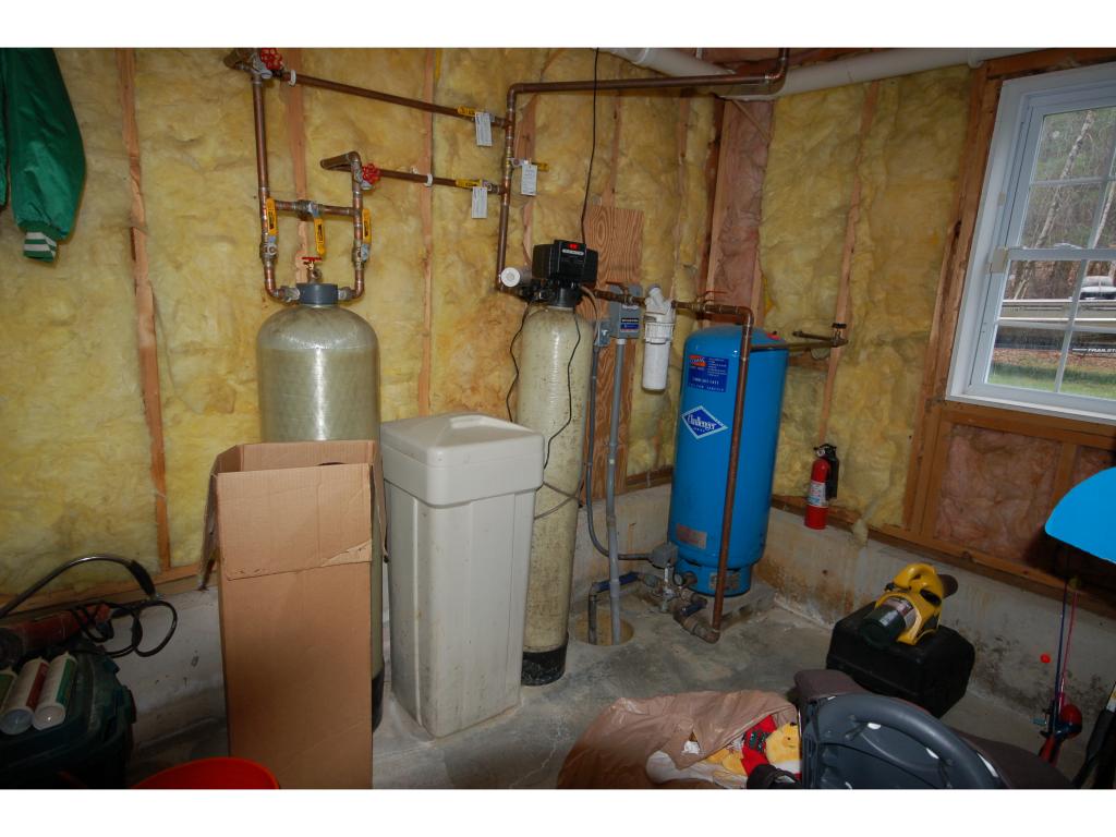 9 Dugway Road Newton, NH 03858 - Photo 21 of 28
