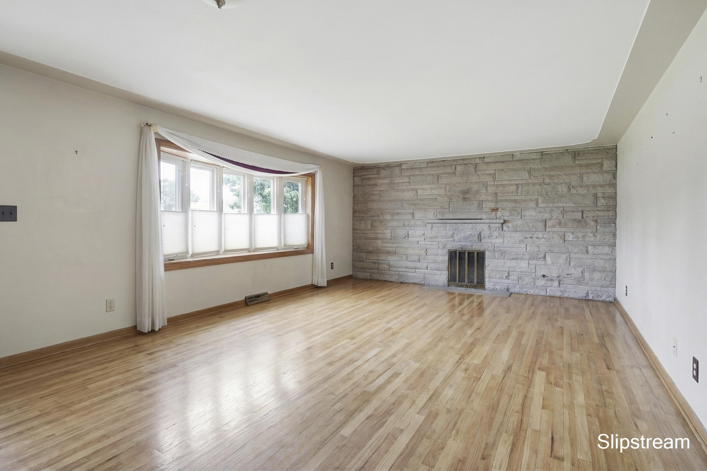 12390 Perry Road Battle Creek, MI 49015 - Photo 3 of 36 edited-1775535487433