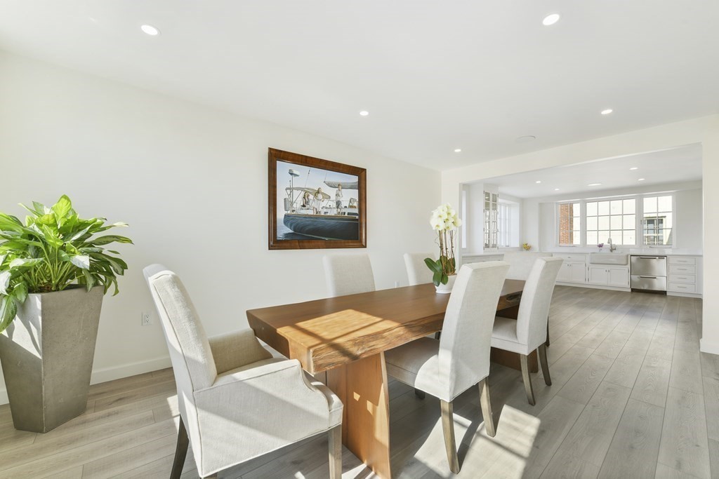 81 Beacon Street, Unit PH Boston, MA 02108 - Photo 7 of 31
