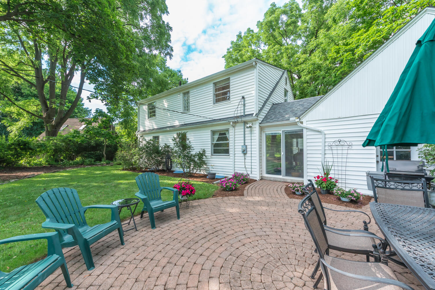 719 Sunset Road Ann Arbor, MI 48103 - Photo 6 of 65 Patio