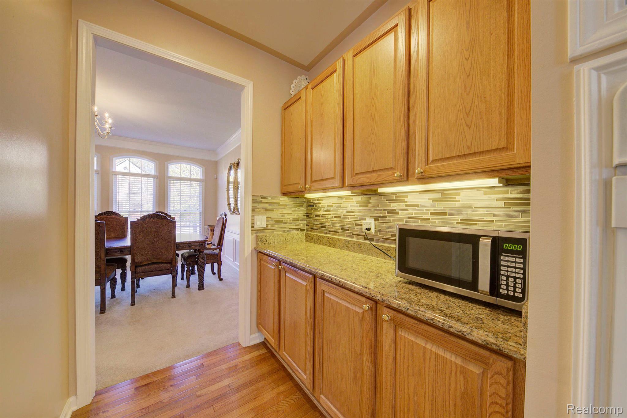 1789 Trinity Road Canton, MI 48187 - Photo 16 of 82 Gallery Image 16