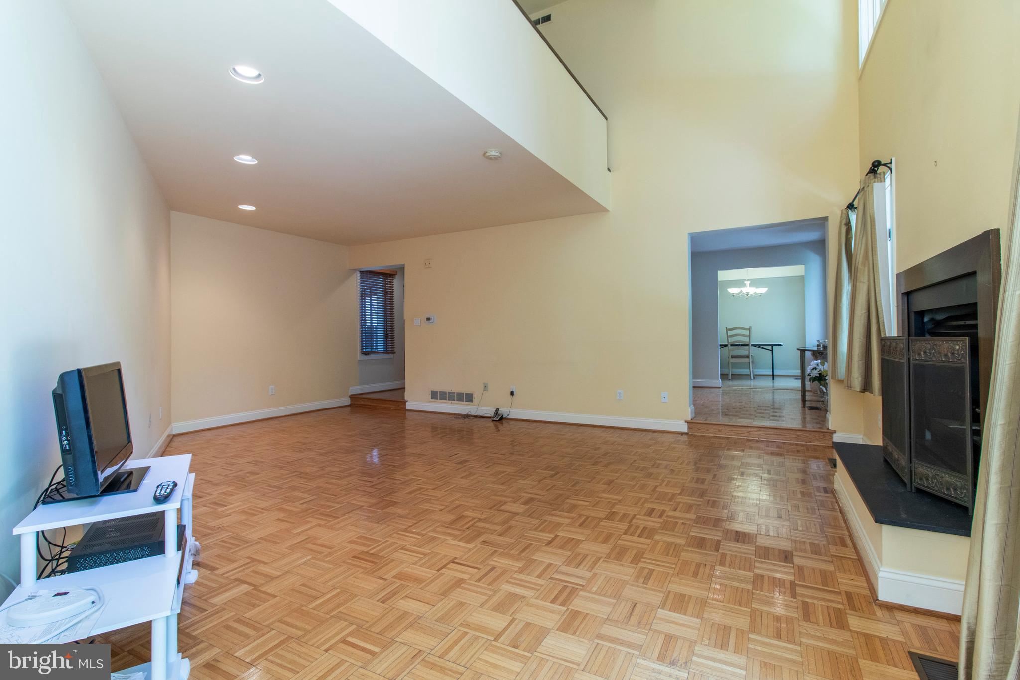 10 Llanfair Road, Unit 11 Ardmore, PA 19003 - Photo 8 of 23 Living Room