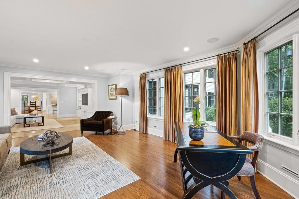 45 Hilltop Road Weston, MA 02493 - Photo 14 of 42