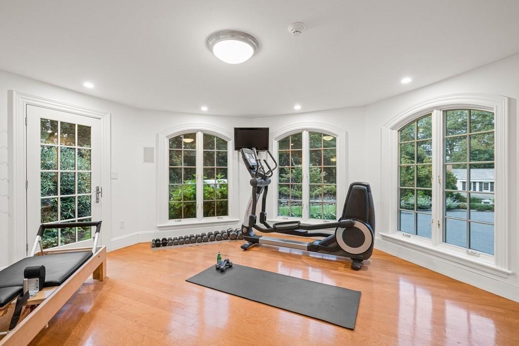 45 Hilltop Road Weston, MA 02493 - Photo 30 of 42