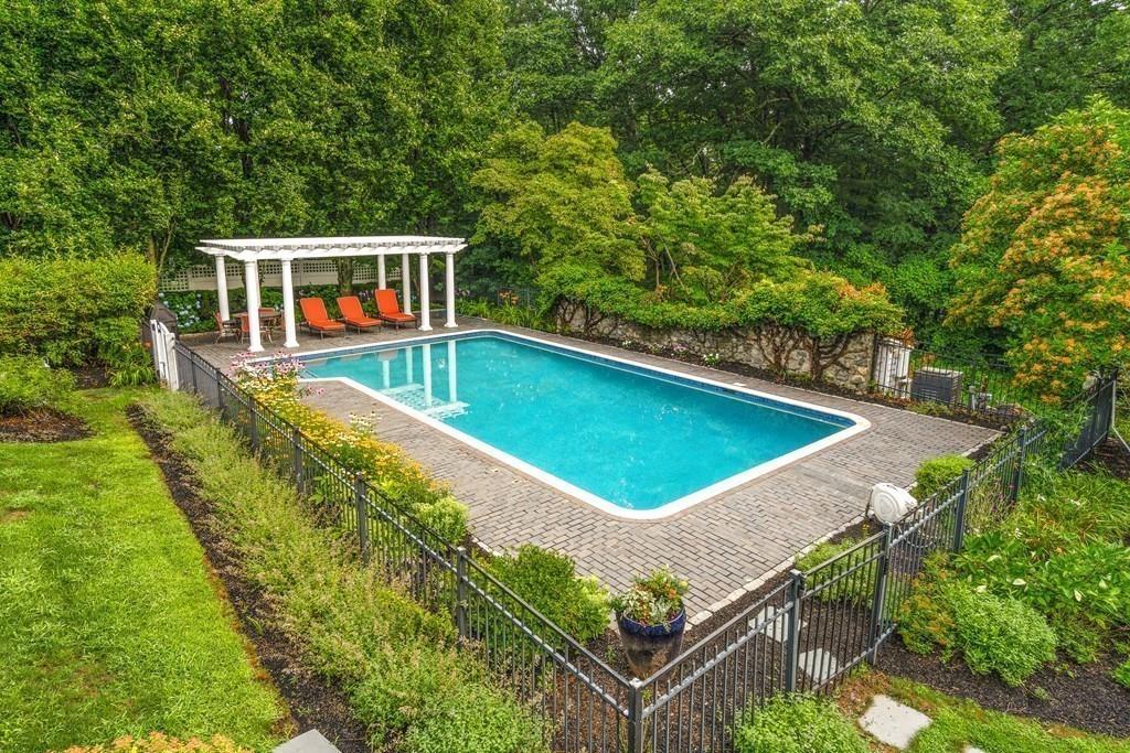 45 Hilltop Road Weston, MA 02493 - Photo 35 of 42