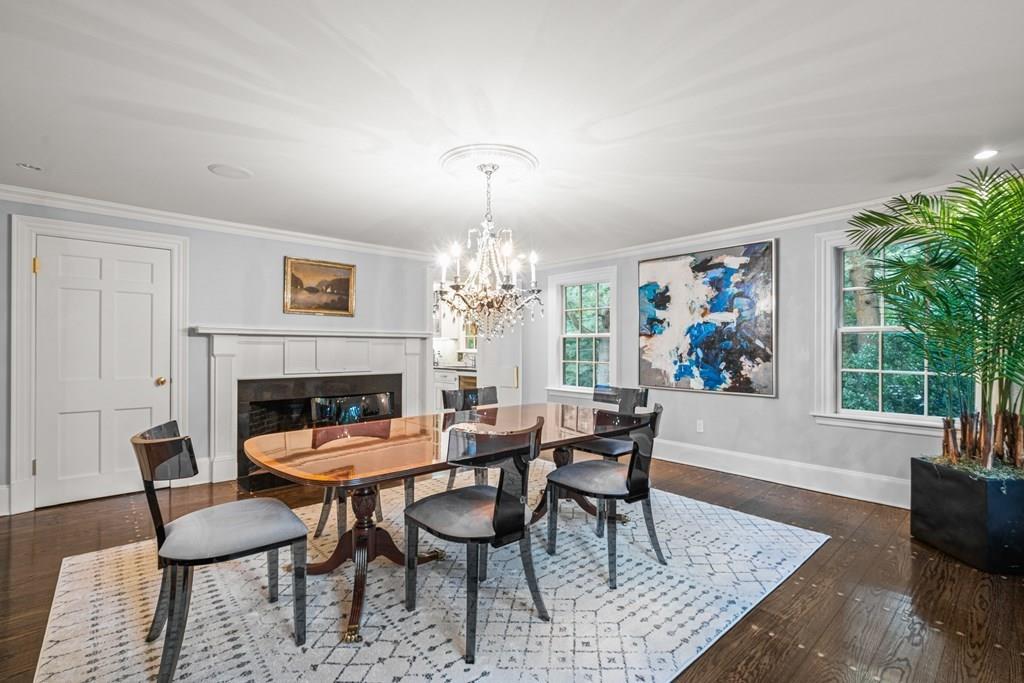 45 Hilltop Road Weston, MA 02493 - Photo 7 of 42