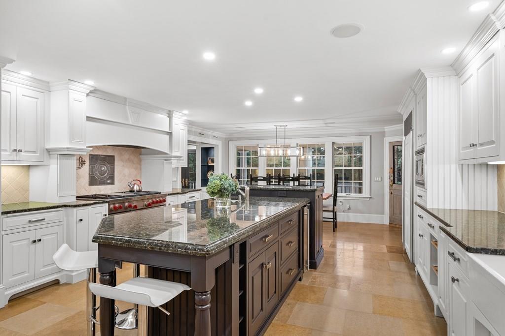 45 Hilltop Road Weston, MA 02493 - Photo 8 of 42