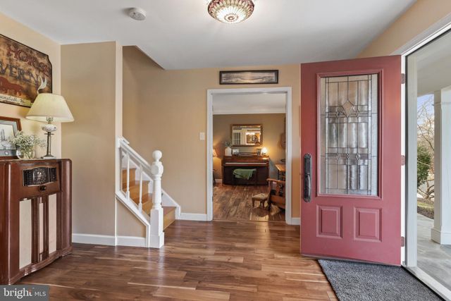 $960,000 | 7119 Red Horse Tavern Lane, Springfield, VA 22153