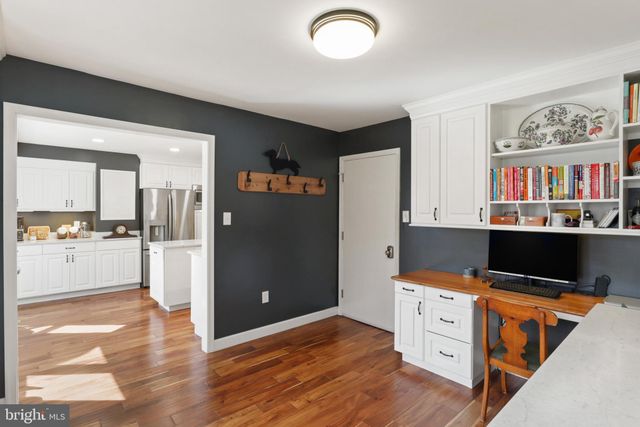 $960,000 | 7119 Red Horse Tavern Lane, Springfield, VA 22153