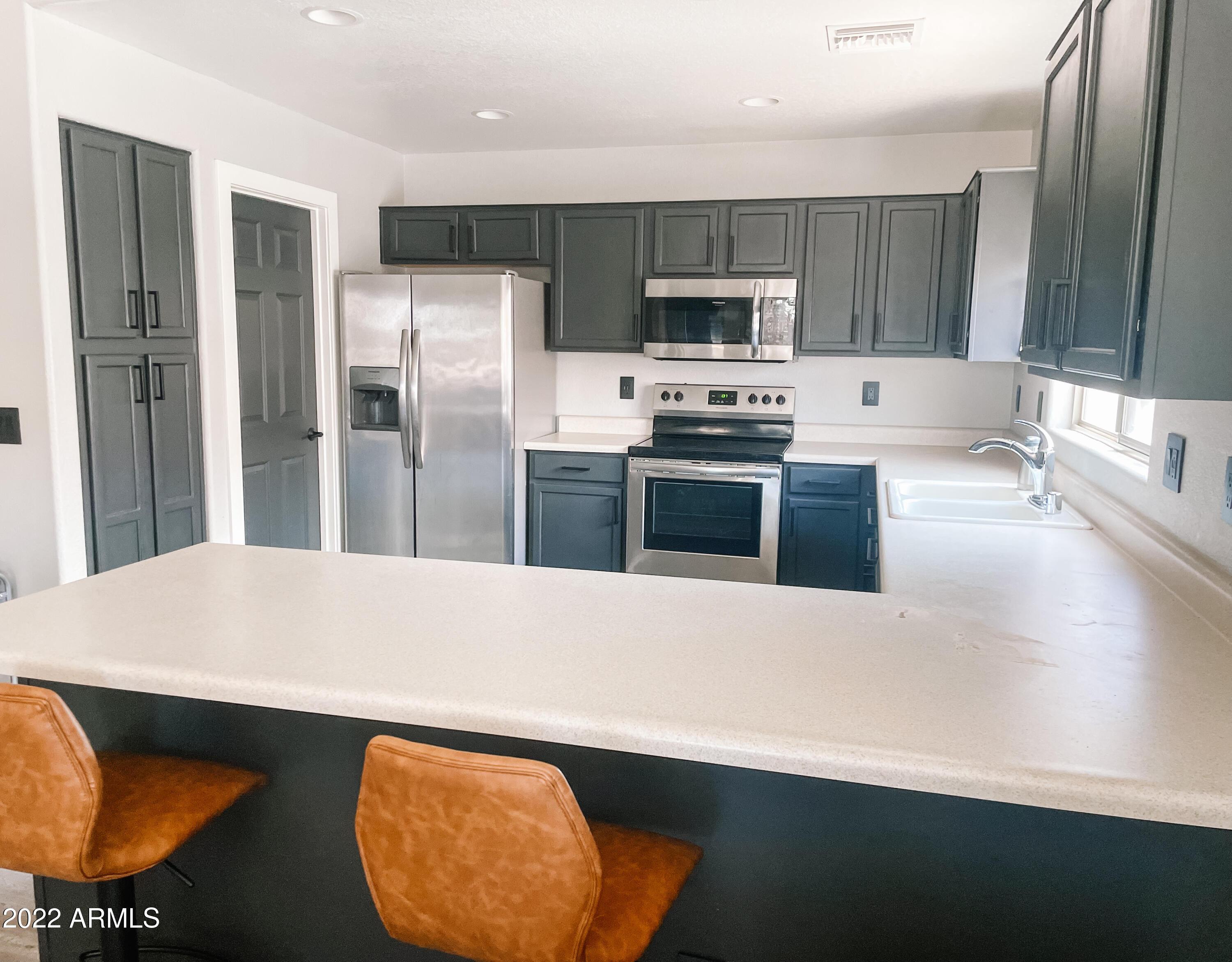 13332 West Boca Raton Road Surprise, AZ 85379 - Photo 8 of 25 IMG-0437-jpg