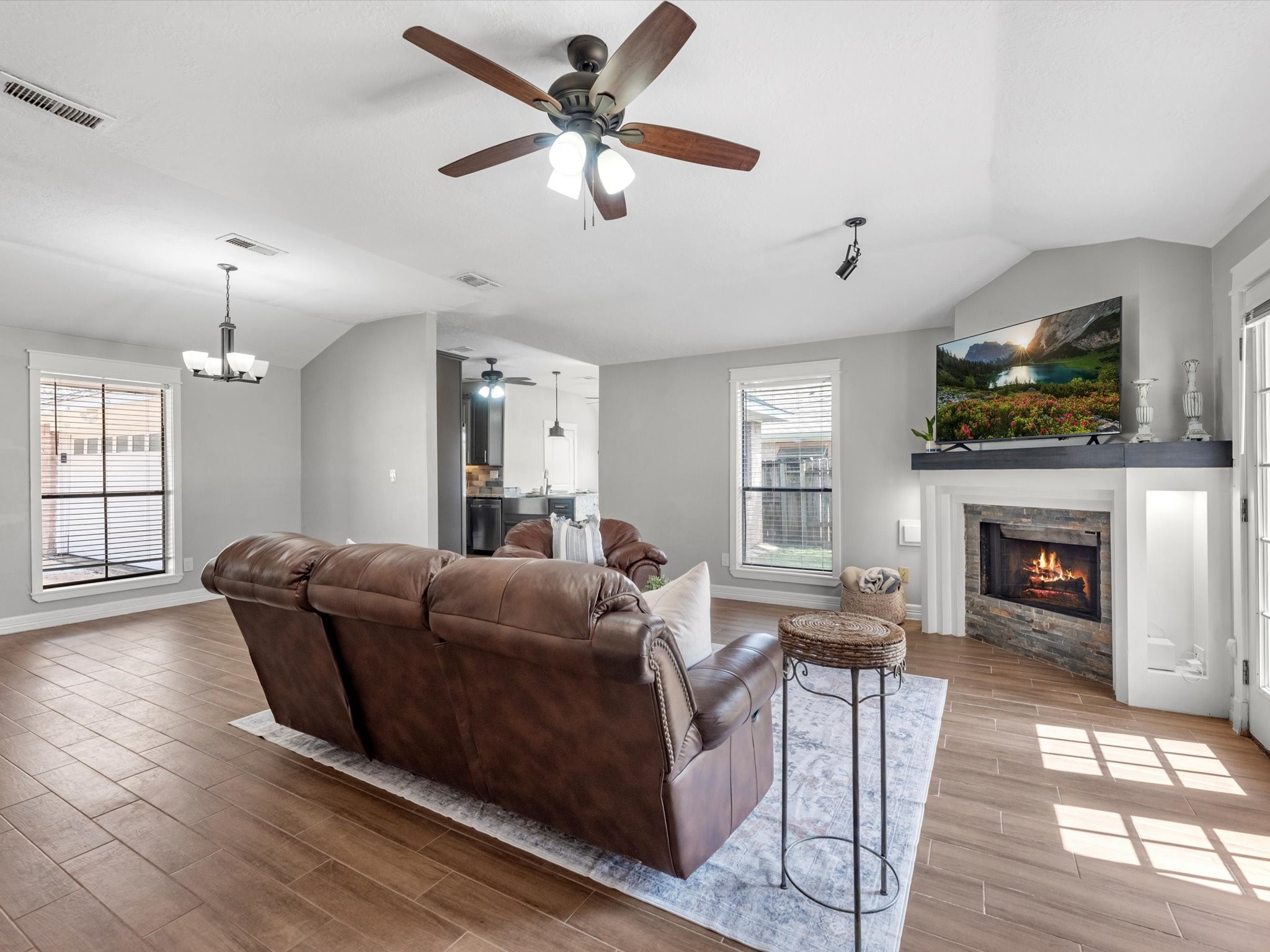 17519 Sundrop Lane Houston, TX 77084 - Photo 3 of 19