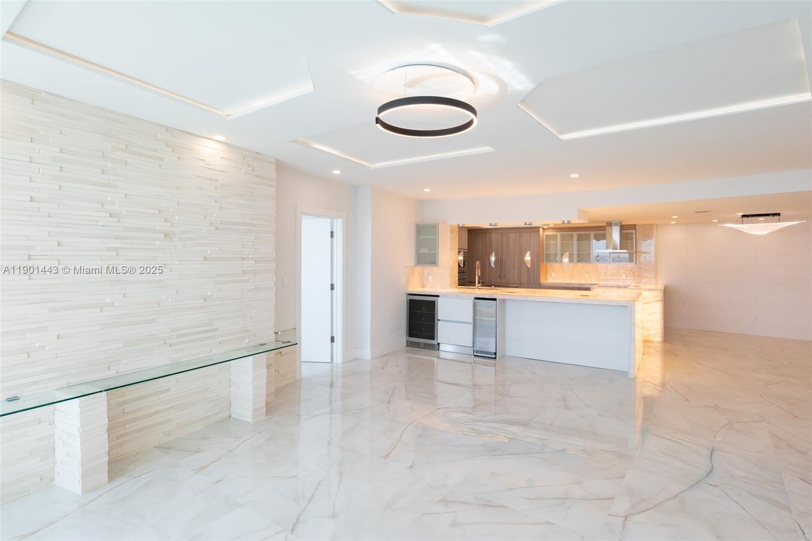 700 South Ocean Boulevard, Unit 504 Boca Raton, FL 33432 - Photo 6 of 37