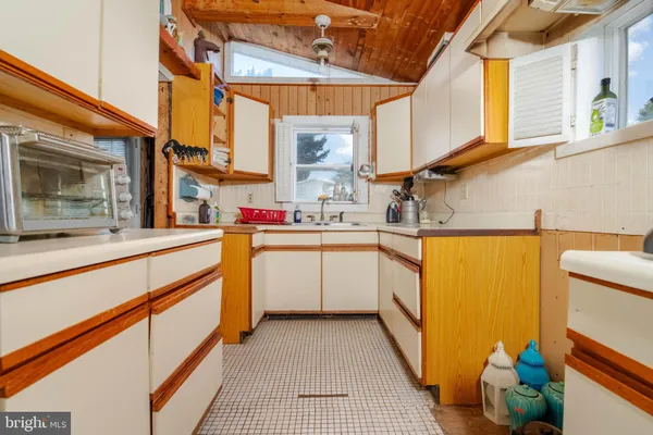 $325,000 | 7428 Bay Front Road, Baltimore, MD 21219