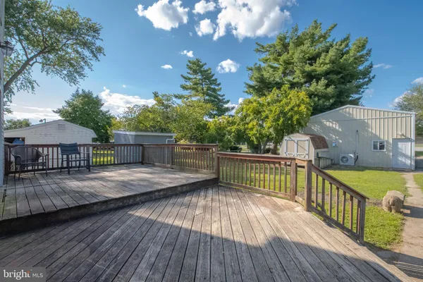 $325,000 | 7428 Bay Front Road, Baltimore, MD 21219