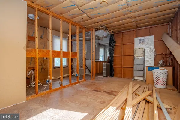 $325,000 | 7428 Bay Front Road, Baltimore, MD 21219