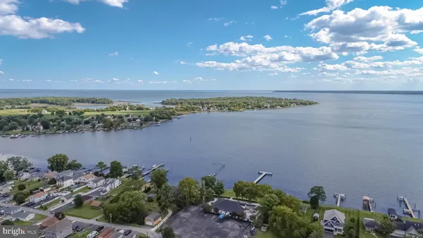 $325,000 | 7428 Bay Front Road, Baltimore, MD 21219