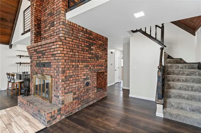 $445,000 | 17102 Barr Avenue, Holt, MO 64048