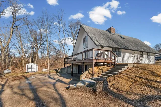 $445,000 | 17102 Barr Avenue, Holt, MO 64048