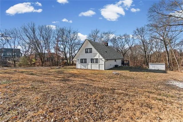 $445,000 | 17102 Barr Avenue, Holt, MO 64048