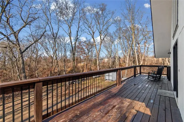 $445,000 | 17102 Barr Avenue, Holt, MO 64048