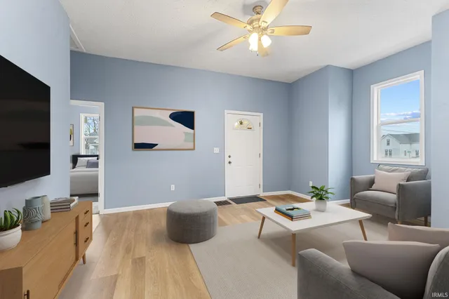 $129,000 | 313 West 10th Street, Muncie, IN 47302