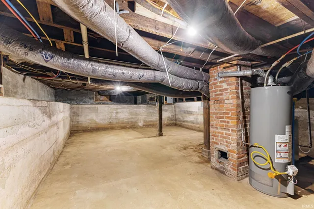 $129,000 | 313 West 10th Street, Muncie, IN 47302