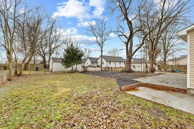 $129,000 | 313 West 10th Street, Muncie, IN 47302