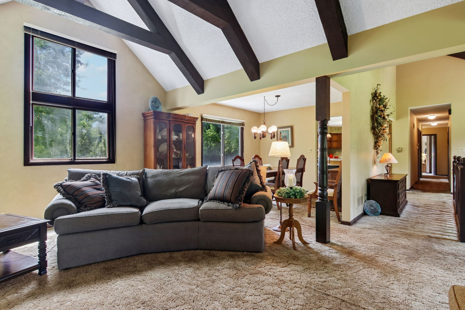 14N755 Covered Bridge Road Dundee, IL 60118 - Photo 12 of 57 Gallery Image 12