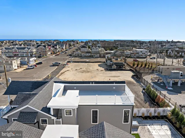 $3,395,000 | 322 3rd Street, Beach Haven, NJ 08008