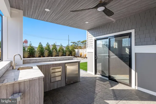 $3,395,000 | 322 3rd Street, Beach Haven, NJ 08008