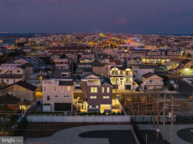 $3,395,000 | 322 3rd Street, Beach Haven, NJ 08008