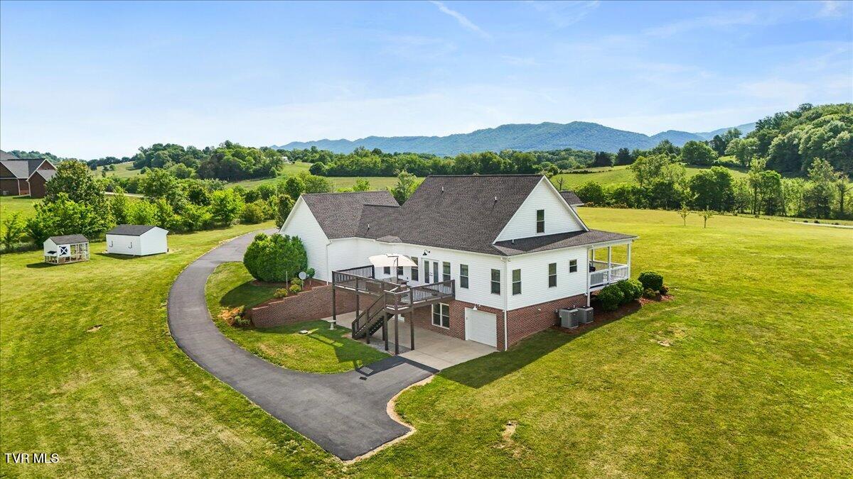 563 Mayberry Road Jonesborough, TN 37659 - Photo 3 of 95 03-DJI_20260505104050_0817_D