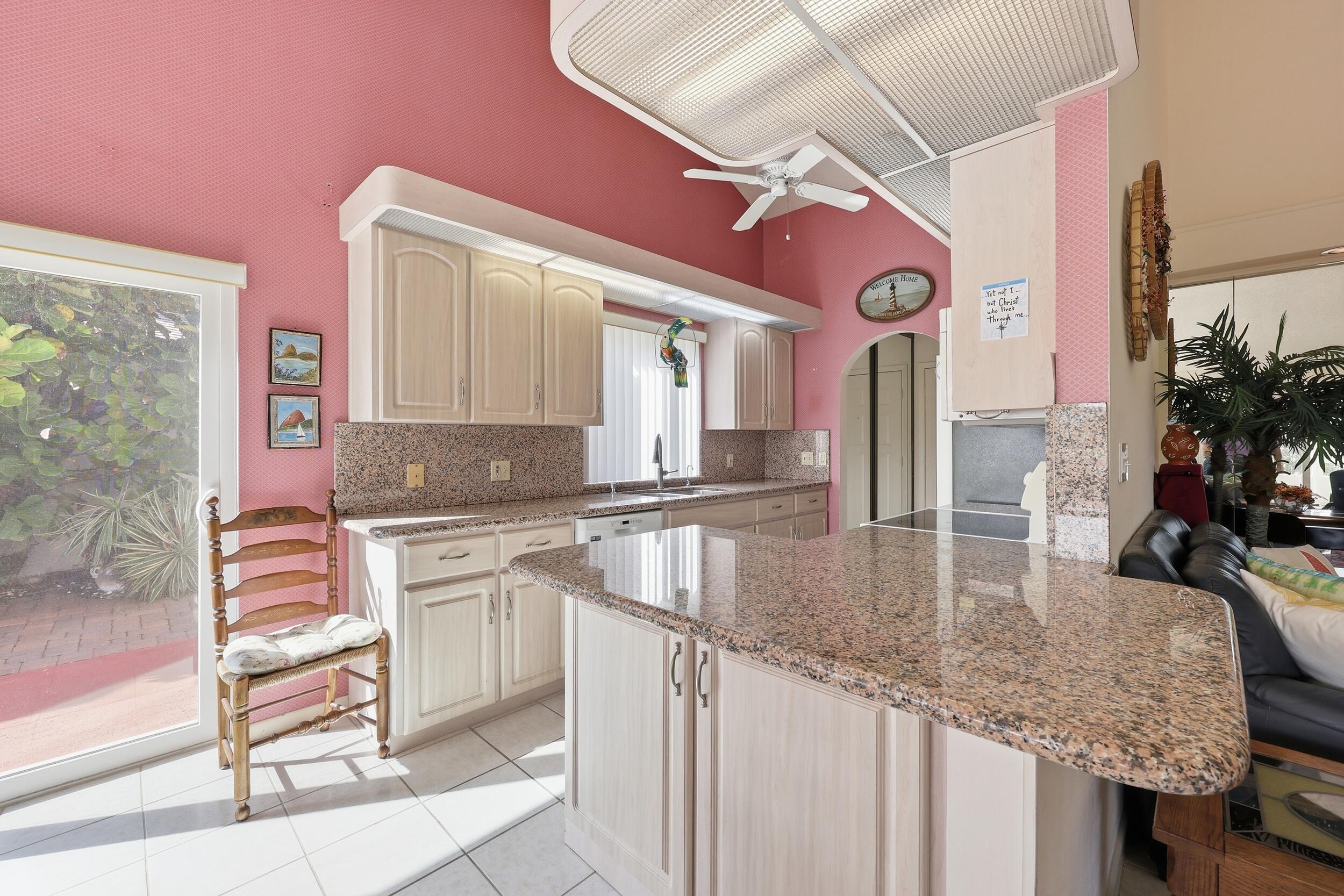 117 Sea Steppes Court Jupiter, FL 33477 - Photo 10 of 61 Kitchen