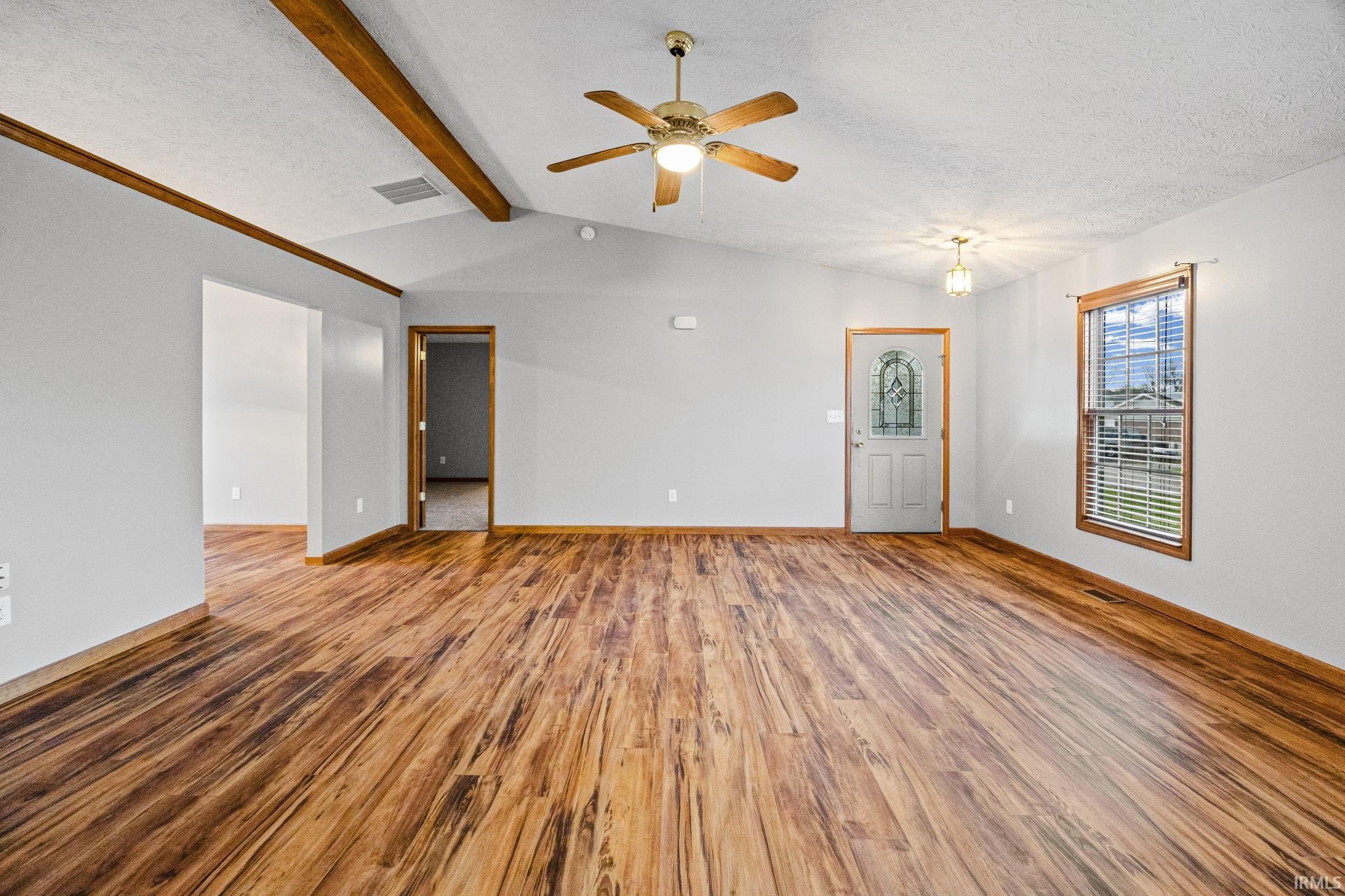 107 West 4th Street Reynolds, IN 47980 - Photo 4 of 33