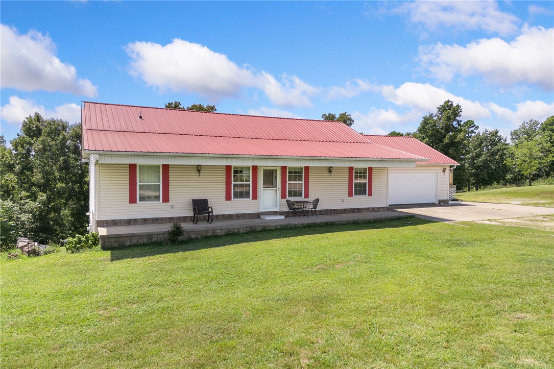 1637 Grassy Gap Road Harrison, AR 72601 - Photo 1 of 43 Gallery Image 1