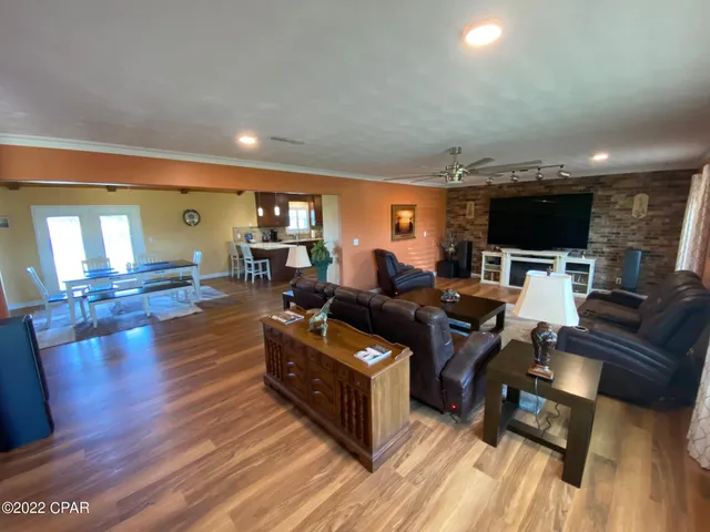 $3,200,000 | 7437 Highway 77, Southport, FL 32409