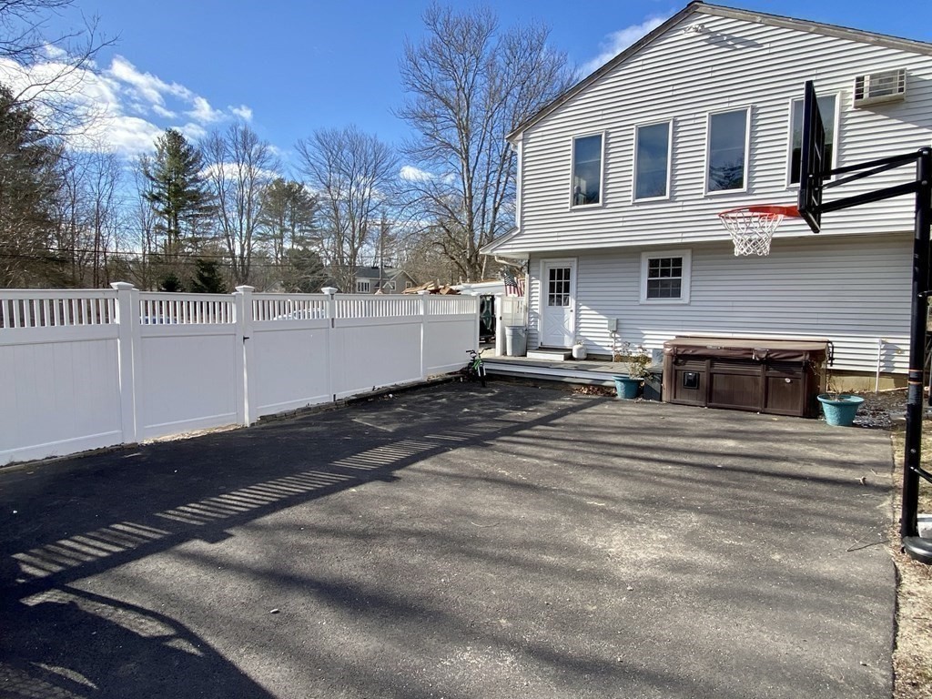 82 Dillingham Way Hanover, MA 02339 - Photo 32 of 38