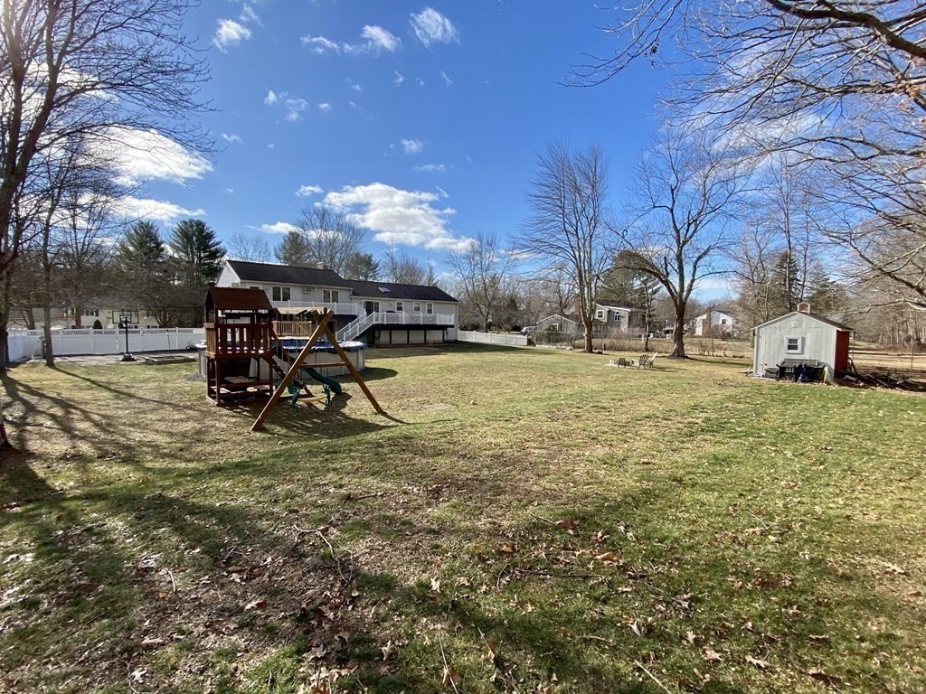 82 Dillingham Way Hanover, MA 02339 - Photo 33 of 38