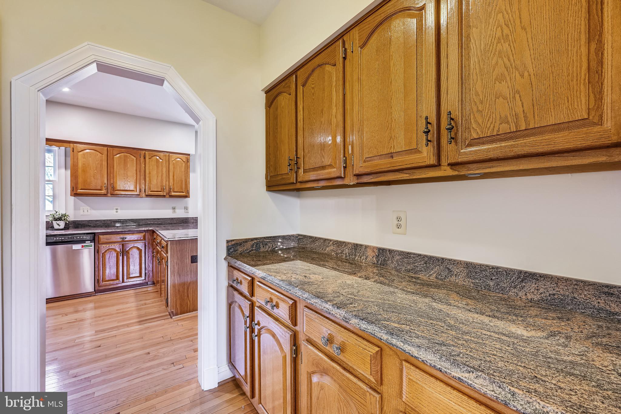 15004 Notley Road Silver Spring, MD 20905 - Photo 7 of 72