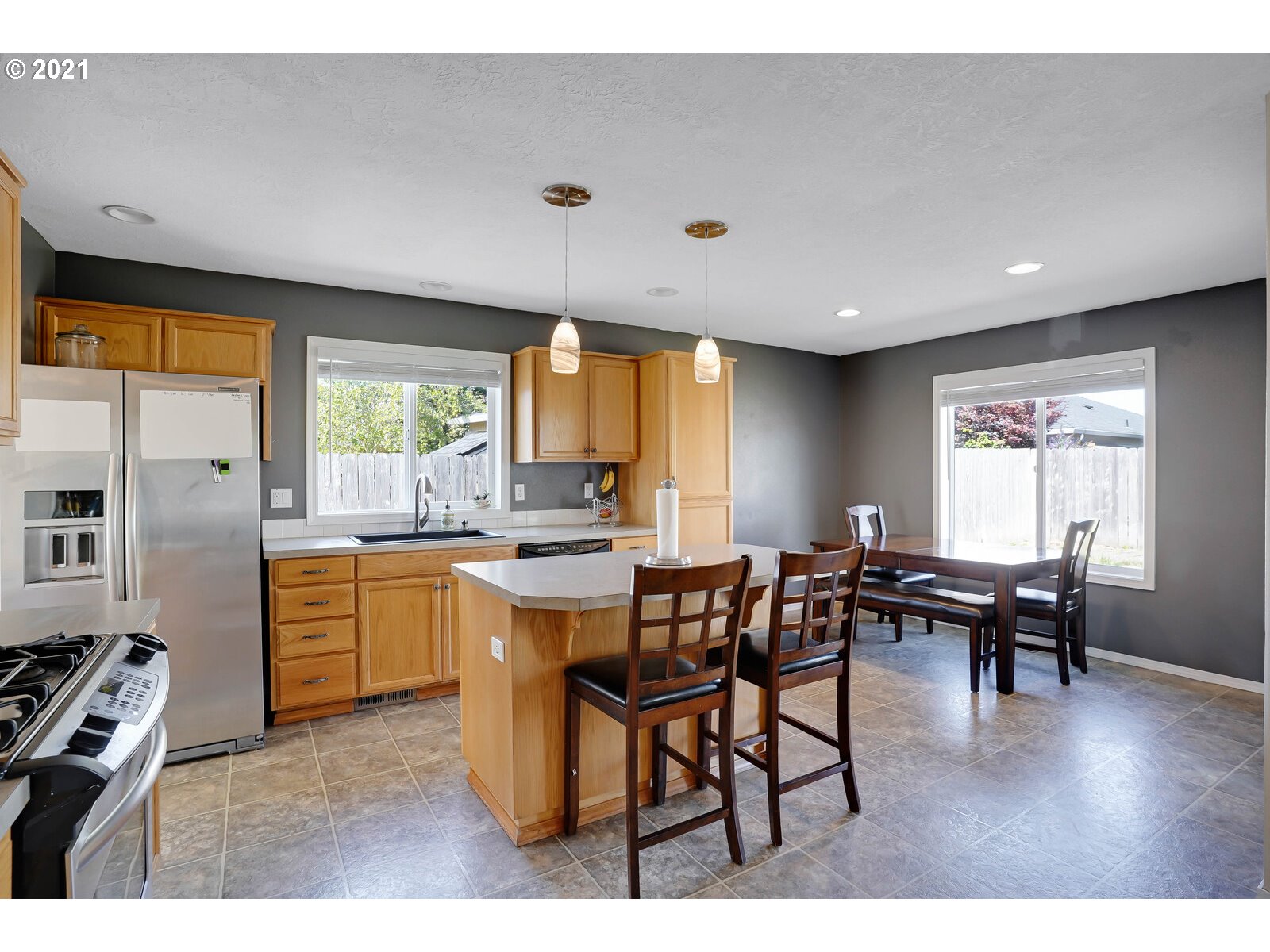 137 8th Street Jefferson, OR 97352 - Photo 17 of 32 Gallery Image 17
