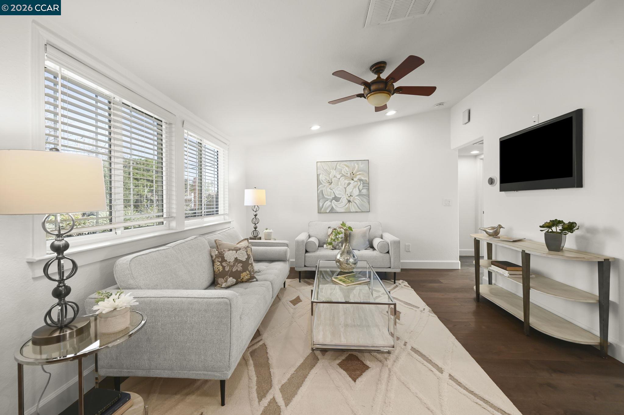 3782 Hitchcock Road Concord, CA 94518 - Photo 6 of 30