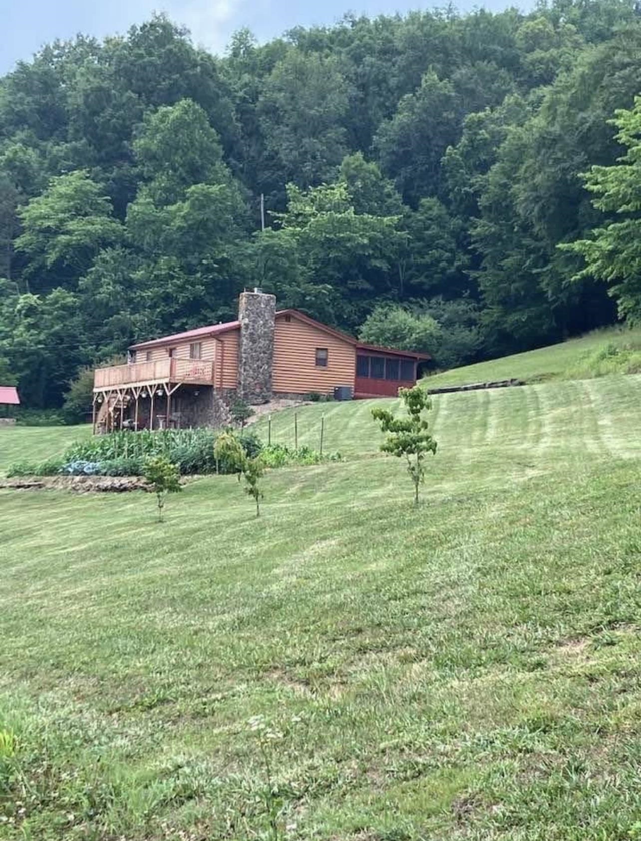 238 Whetstone Road Greenup, KY 41144 - Photo 2 of 17