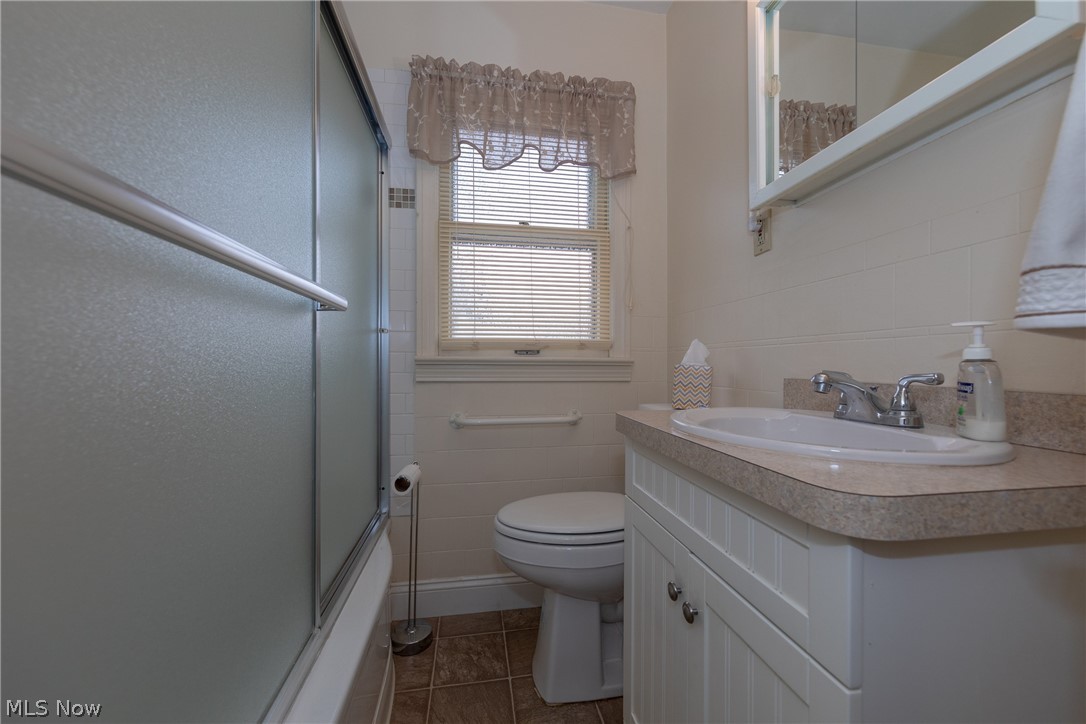 1551 Lander Road Cleveland, OH 44124 - Photo 15 of 30 Gallery Image 15